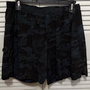 Lululemon Pace Breaker Shorts | Black&Navy Camo | Size Large